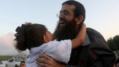 Photo of الاحتلال يفرج عن الأسير خضر عدنان