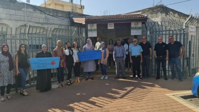 Photo of البعنه: وقفة احتجاجية ضد الاعتداء على مهندس المجلس المحلي
