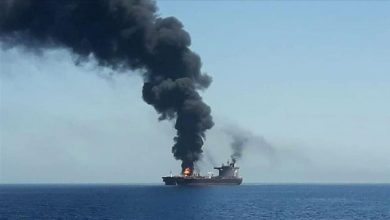Photo of غرق سفينة حربية إيرانية بـ”بحر العرب” عقب اندلاع حريق فيها