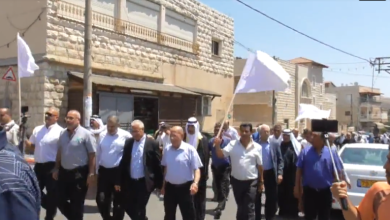 Photo of طرعان: المئات في مراسم الصلح بين الـ دحلة والـ عدوي