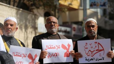 Photo of رفضا للاعتقال الإداري: 14 أسيرا يواصلون معركة “الأمعاء الخاوية”