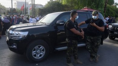 Photo of الأمن التونسي يقتحم مكتب “الجزيرة” ويطرد جميع موظفيه