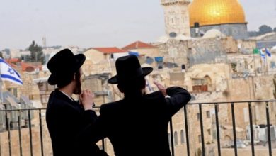 Photo of “مجلس الأوقاف” يحذر من مخطط تهويدي لمركز مدينة القدس