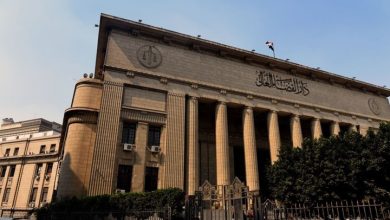 Photo of محكمة مصرية تؤيد السجن المؤبد لمرشد “الإخوان” و10 قيادات