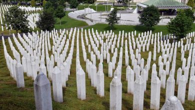 Photo of البوسنة تحتفل بالذكرى السادسة والعشرين لمذبحة سربرينيتسا
