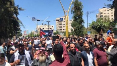 Photo of ارحل ارحل يا عباس .. هتاف يدوي في تظاهرة الخليل