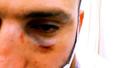 Photo of توقف العمل بخط حافلات لمدة ساعتين احتجاجا على الاعتداء على سائق عربي