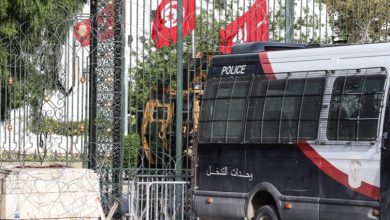 Photo of تايمز: الديمقراطية على المحك في مهد الربيع العربي