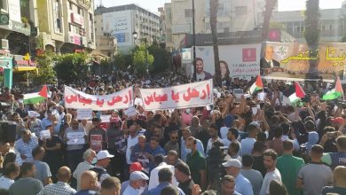 Photo of مظاهرة في رام الله تطالب بمحاسبة قتلة نزار بنات ورحيل السلطة