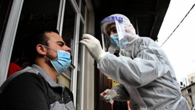 Photo of الصحة الفلسطينية: وفاة و71 إصابة جديدة بكورونا بالضفة وغزة