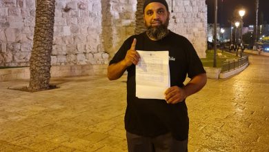 Photo of بعد التحقيق معه لساعات: سلطات الاحتلال تُبعد الشيخ محمد جبارين عن الأقصى 15 يوما