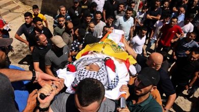 Photo of إصابة حرجة بمواجهات عنيفة عقب تشييع الشهيد الطفل العلامي بالخليل