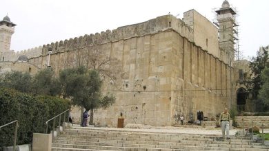 Photo of الشروع بتنفيذ مشروع تهويدي يشمل مصعدا بالمسجد الإبراهيمي