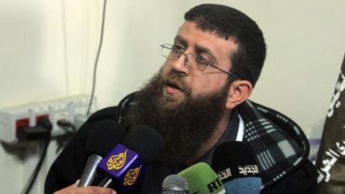 Photo of أجهزة أمن السلطة تعتقل الشيخ خضر عدنان في رام الله