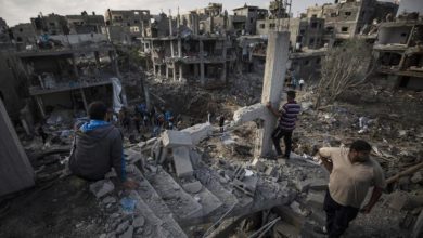 Photo of “رايتس ووتش”: الغارات الإسرائيلية على أبراج غزة “قد ترقى لجرائم حرب”