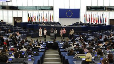 Photo of أكبر تجمع سياسي بالبرلمان الأوروبي يستنكر قرارات سعيّد