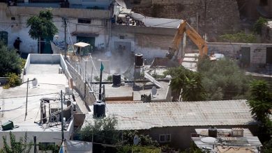 Photo of دعوات لأداء صلاة الجمعة في حي البستان المهدد بالهدم واعتقالات في القدس