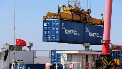 Photo of وول ستريت جورنال: مجموعات الأعمال تطالب بايدن بإعادة بدء المحادثات التجارية مع الصين