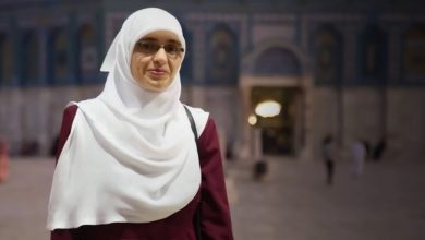 Photo of الاحتلال يقرر تمديد منع السفر بحق الناشطة المقدسية هنادي الحلواني