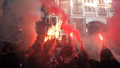 Photo of كييف.. مظاهرة أمام سفارة بيلاروسيا احتجاجا على قتل ناشط