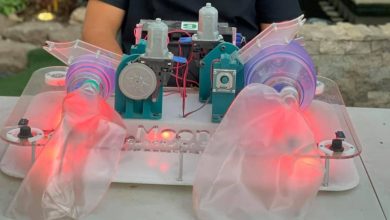 Photo of خالد وأحمد وربيع من مجد الكروم.. جمعهم الطموح لتطوير جهاز إنعاش ينقذ الأرواح