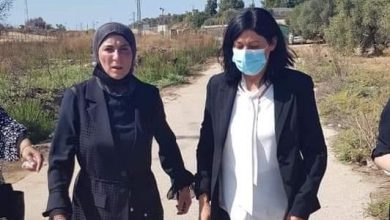 Photo of الأسيرة خالدة جرار تتحرر من سجون الاحتلال