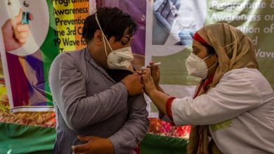 Photo of اعتقالات بأستراليا بسبب “كورونا”.. وأرقام تطعيم قياسية بالهند
