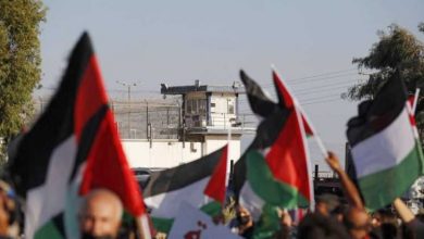 Photo of فايننشال تايمز: “الهاربون من جلبوع” تحوّلوا إلى أبطال شعبيين وأعطوا فرصة للسخرية من إسرائيل