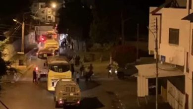 Photo of إصابة جنود من جيش الاحتلال في اشتباكات مسلحة في نابلس