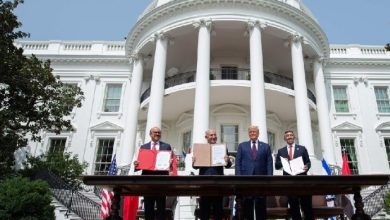 Photo of الدول المطبّعة والمؤسسة الإسرائيلية تحتفل بمرور عام على اتفاقيات التطبيع