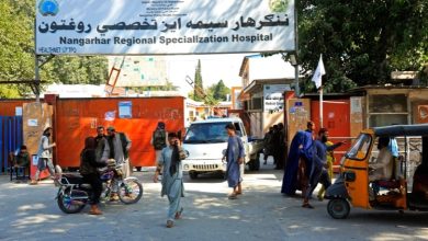 Photo of أفغانستان.. استمرار التفجيرات في جلال آباد وباكستان تدعو المجتمع الدولي إلى دعم طالبان