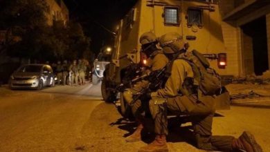 Photo of مداهمات واعتقالات برام الله وجنين