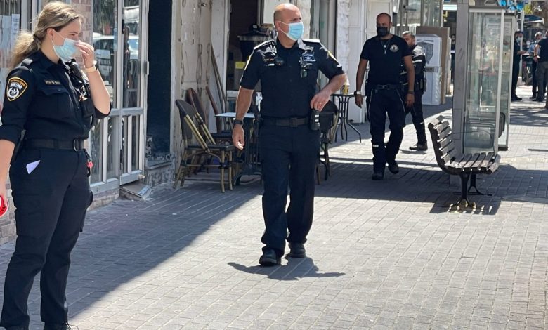 من المكان في حيفا