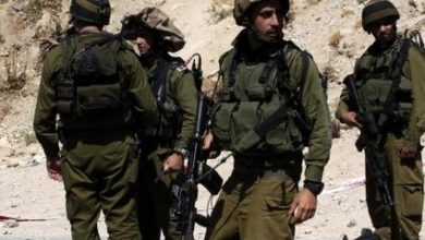 Photo of مداهمات واعتقالات في الضفة المحتلة وقوات خاصة تختطف شاباً