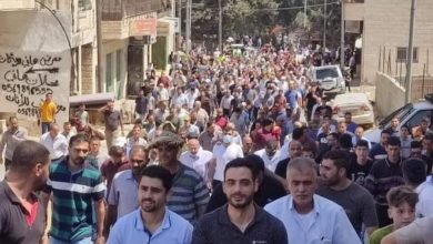 Photo of الآلاف يؤدون صلاة الجمعة بمسجد قلعة مراد بأرطاس رفضًا لتدنيسه