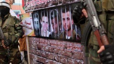 Photo of حماس تقدم تصورا لتبادل الأسرى وتتهم إسرائيل بالتضليل