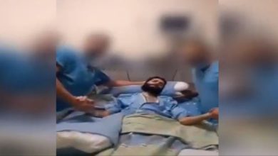 Photo of مستشفى “كابلان” يستدعي ممرضين عربيين التقطا فيديو مع الأسير القواسمة
