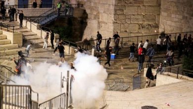 Photo of مواجهات مع الاحتلال وإحراق عامود كاميرات في القدس