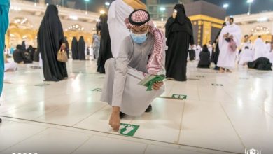Photo of إنهاء “التباعد” بين المصلين في الحرم المكي