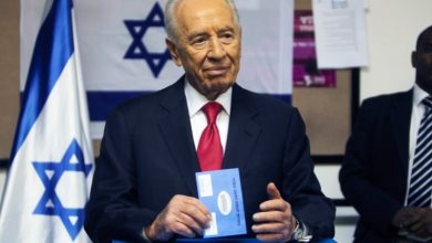 Photo of بعد وفاته بسنوات.. اتهامات جديدة بالتحرش الجنسي تلاحق الرئيس الإسرائيلي السابق بيريز