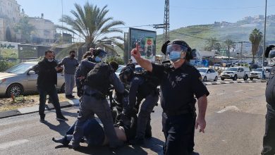 Photo of مركز عدالة حول الاعتداء على المتظاهرين في أم الفحم: وحدة التحقيق مع الشرطة تنهي التحقيقات دون التوصل الى استنتاجات