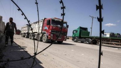Photo of “هآرتس”: زيادة التصاريح الإسرائيلية لتجار غزة هدفها تأجيل المواجهة القادمة مع حماس