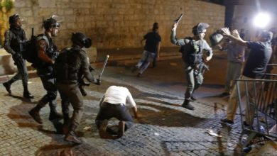 Photo of أحداث باب العامود: إطلاق سراح شاب من أم الفحم وتحوليه للحبس المنزلي لمدة أسبوع