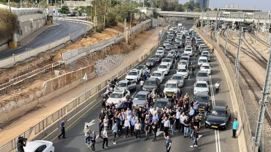 Photo of “المتابعة” تنظّم قافلة سيارات في شارع 6 احتجاجا على الجريمة في المجتمع العربي وضد تواطؤ الشرطة