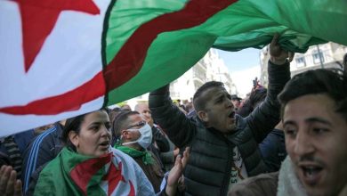 Photo of رداً على تصريحات ماكرون.. دعوات لمقاطعة المنتجات الفرنسية في الجزائر