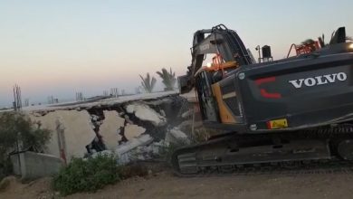 Photo of هدم منزل بشكل ذاتي في كفر قاسم تفاديا لدفع الغرامات الباهظة