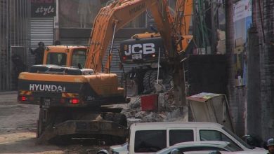 Photo of الاحتلال يهدم 4 محال قيد الإنشاء غرب رام الله