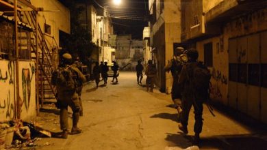 Photo of مداهمات واعتقالات واسعة في الضفة المحتلة