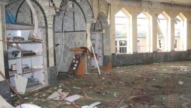 Photo of “علماء المسلمين”: تفجير مسجد قندوز الأفغاني “عمل إجرامي”