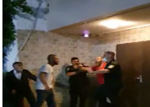 Photo of تمديد اعتقال 3 شبان من كفر قاسم بشبهة الاعتداء على عناصر شرطة